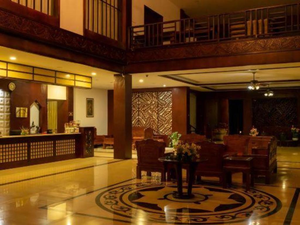 Xishuangbanna Hotel Managed By Xandria Hotel Luang Prabang Zewnętrze zdjęcie