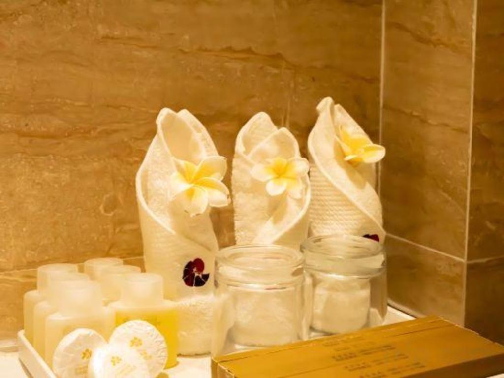 Xishuangbanna Hotel Managed By Xandria Hotel Luang Prabang Zewnętrze zdjęcie