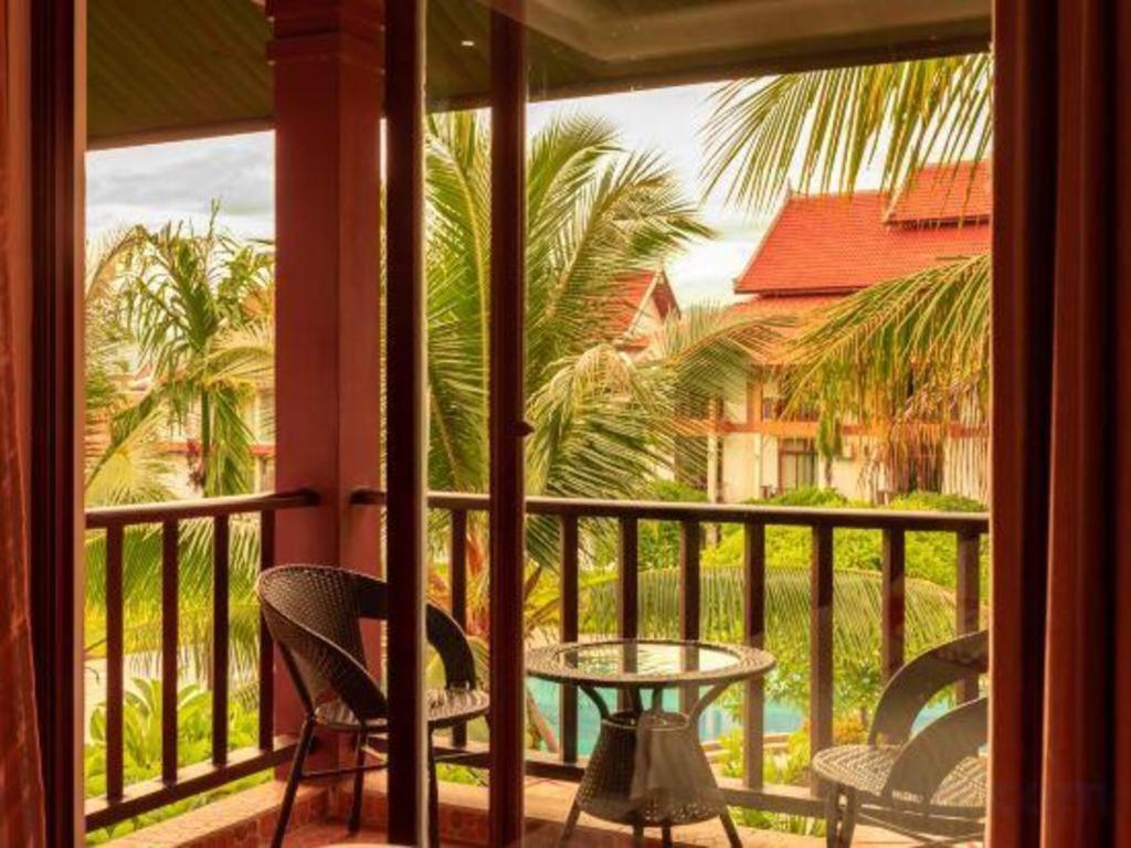 Xishuangbanna Hotel Managed By Xandria Hotel Luang Prabang Zewnętrze zdjęcie