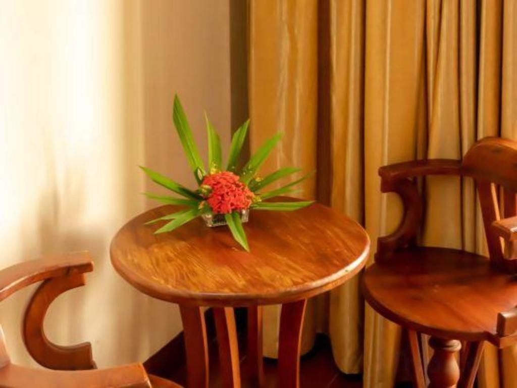 Xishuangbanna Hotel Managed By Xandria Hotel Luang Prabang Zewnętrze zdjęcie