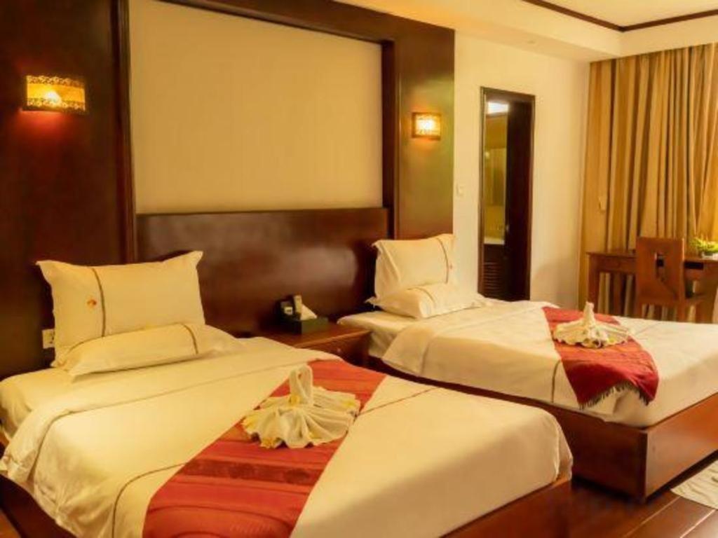 Xishuangbanna Hotel Managed By Xandria Hotel Luang Prabang Zewnętrze zdjęcie