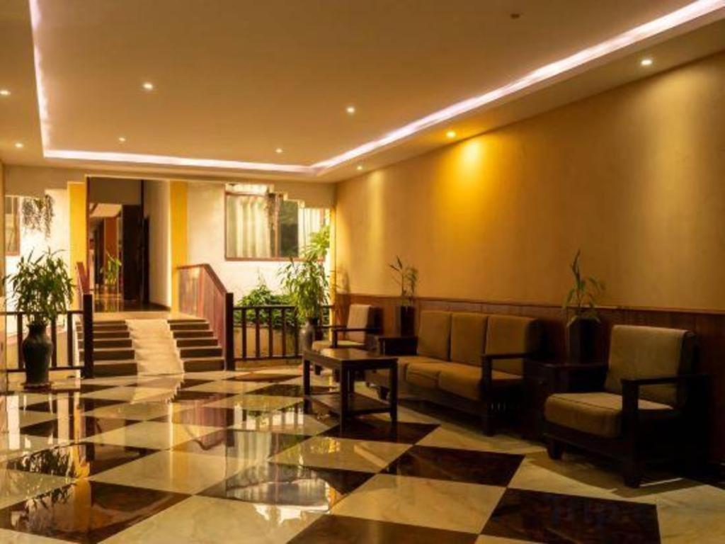 Xishuangbanna Hotel Managed By Xandria Hotel Luang Prabang Zewnętrze zdjęcie