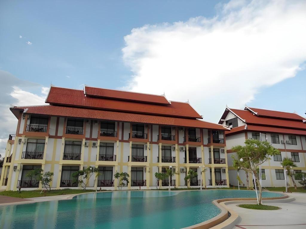 Xishuangbanna Hotel Managed By Xandria Hotel Luang Prabang Zewnętrze zdjęcie