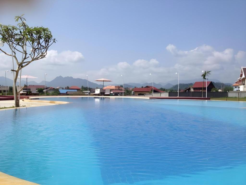 Xishuangbanna Hotel Managed By Xandria Hotel Luang Prabang Zewnętrze zdjęcie